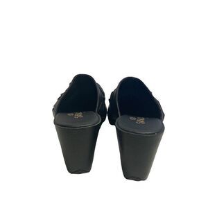SIBICCA Of California Women’s Wooden Heel Studded‎ Braided Black Clogs Size 8